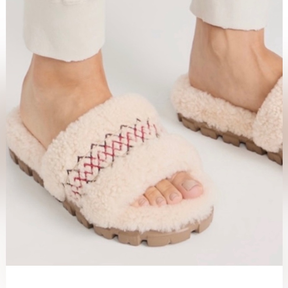 NWT (no box) Ugg size 9 cozette cream boho slide slipper